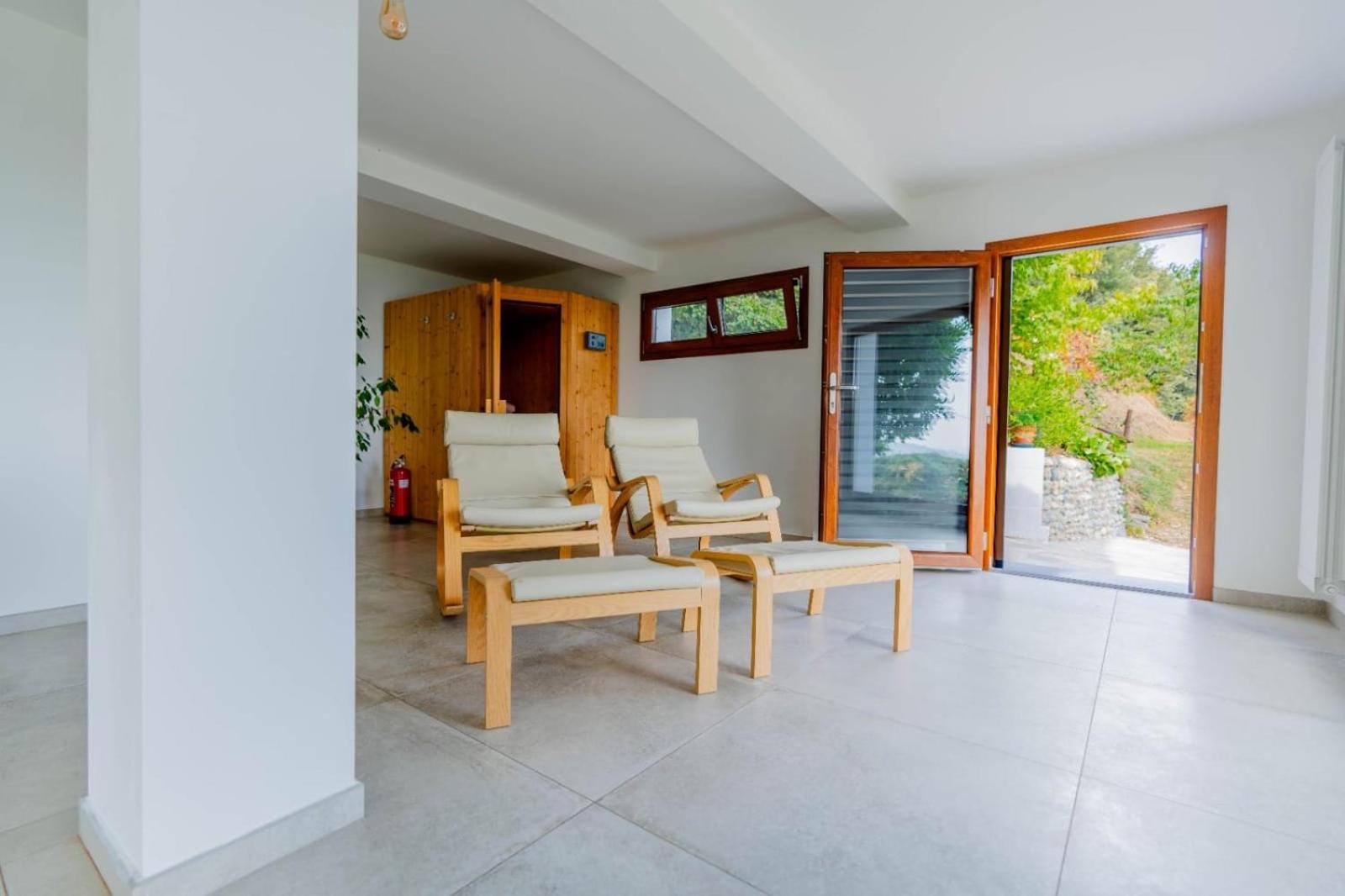 Chalet Sophie - Luxury Chalet Roletto Exterior photo