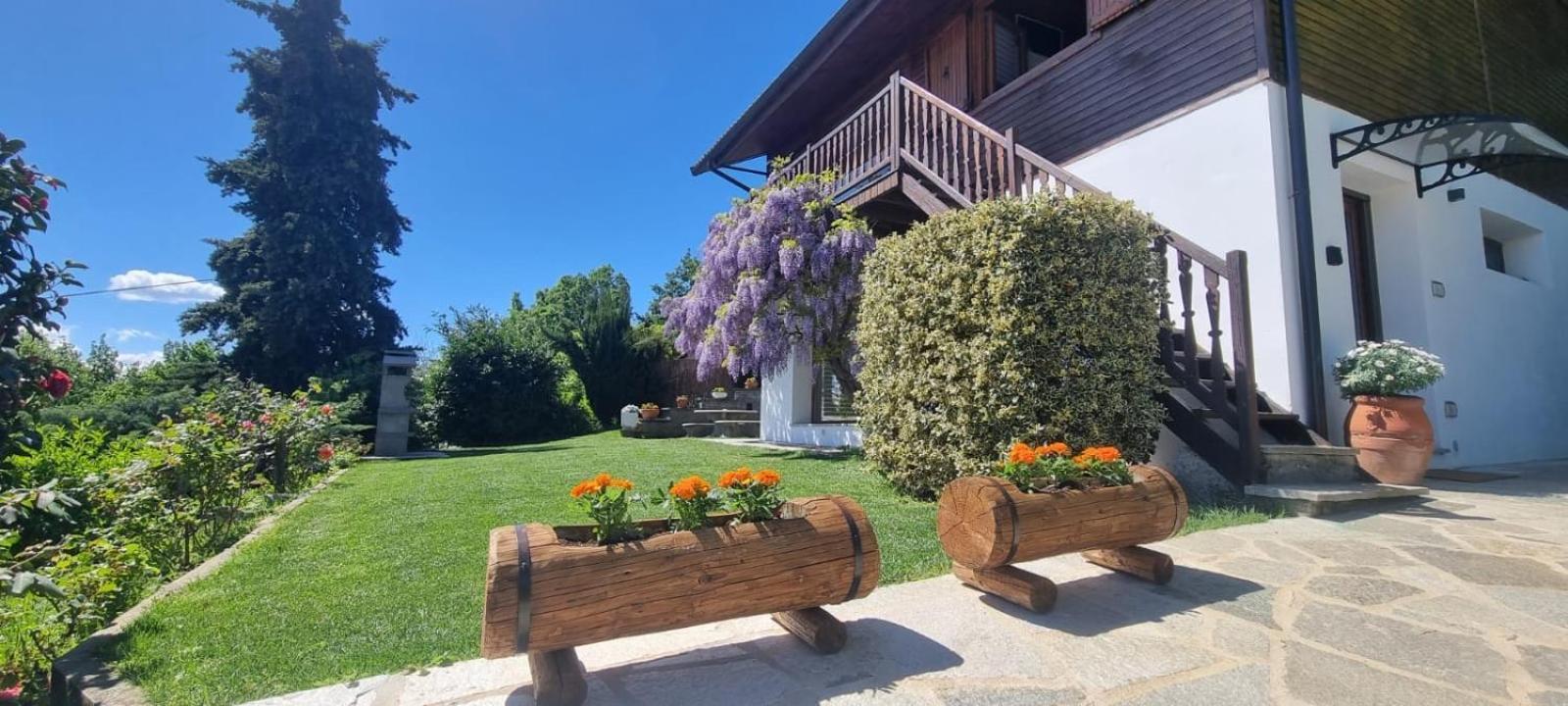 Chalet Sophie - Luxury Chalet Roletto Exterior photo